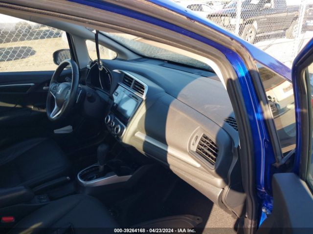 Photo 4 VIN: 3HGGK5H90JM715286 - HONDA FIT 