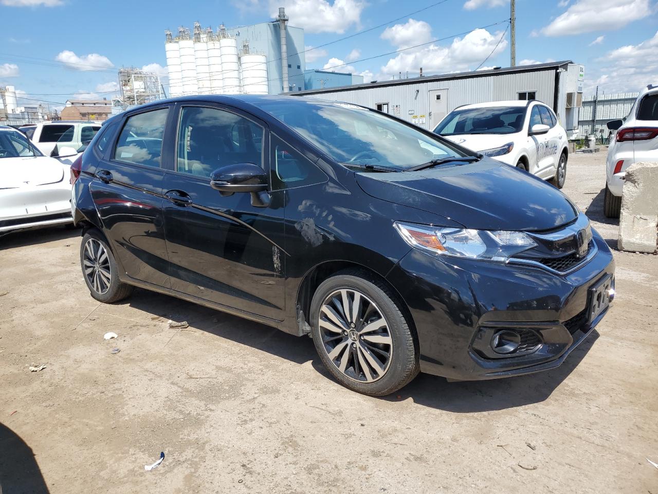 Photo 3 VIN: 3HGGK5H94JM724055 - HONDA FIT 