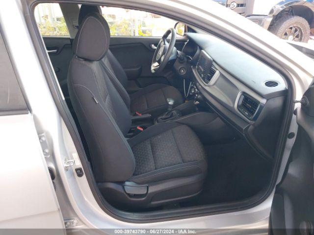 Photo 4 VIN: 3KPA24AB0JE050475 - KIA RIO 