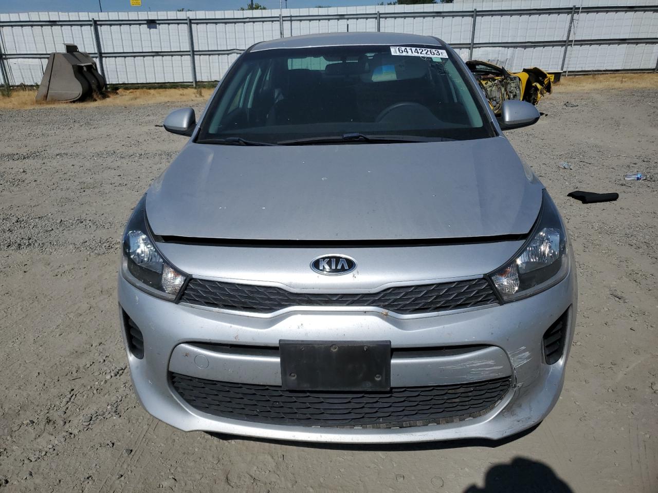 Photo 4 VIN: 3KPA24AB0JE086179 - KIA RIO 