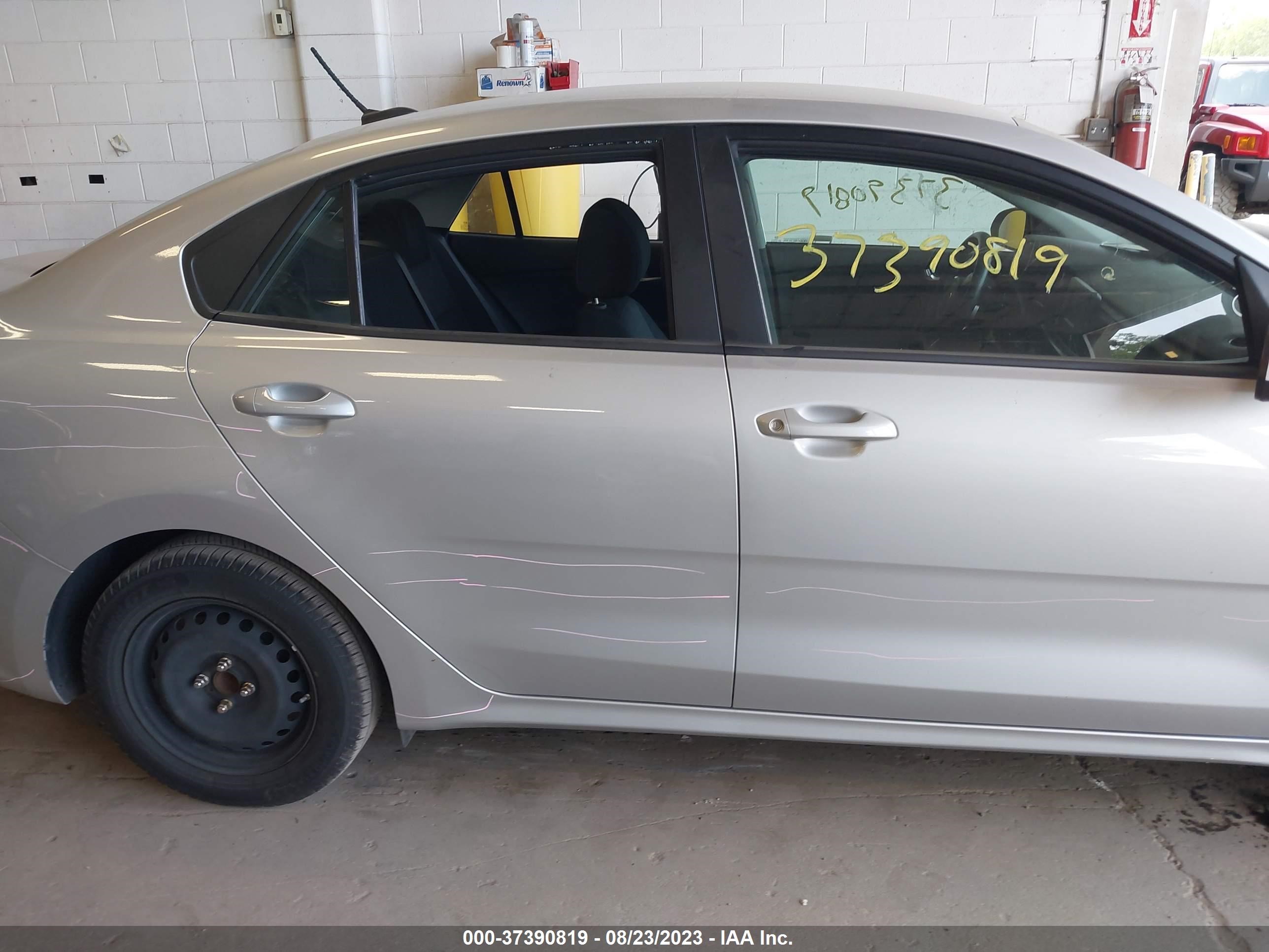 Photo 12 VIN: 3KPA24AB1KE236589 - KIA RIO 