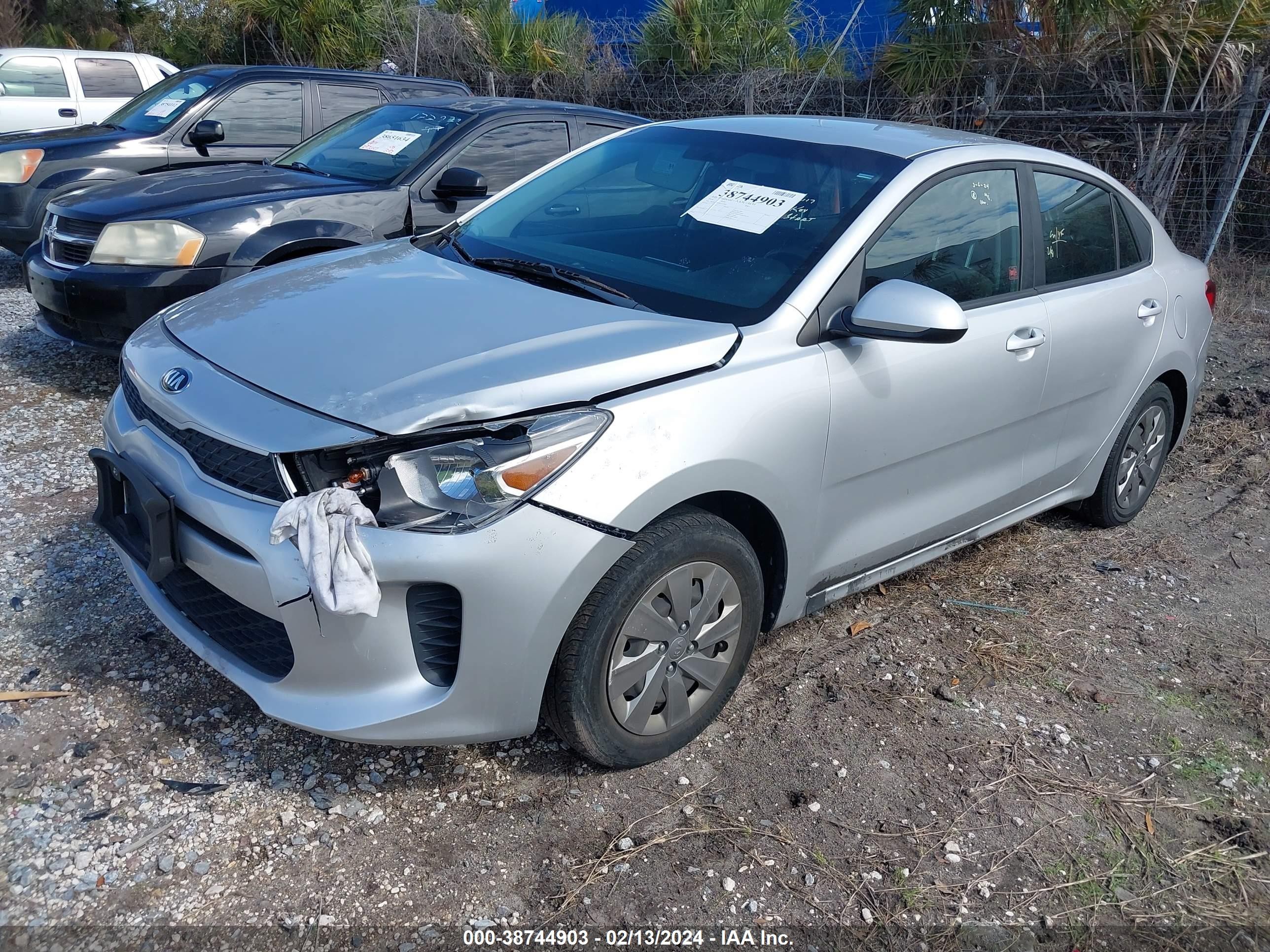 Photo 1 VIN: 3KPA24AB3KE227568 - KIA RIO 