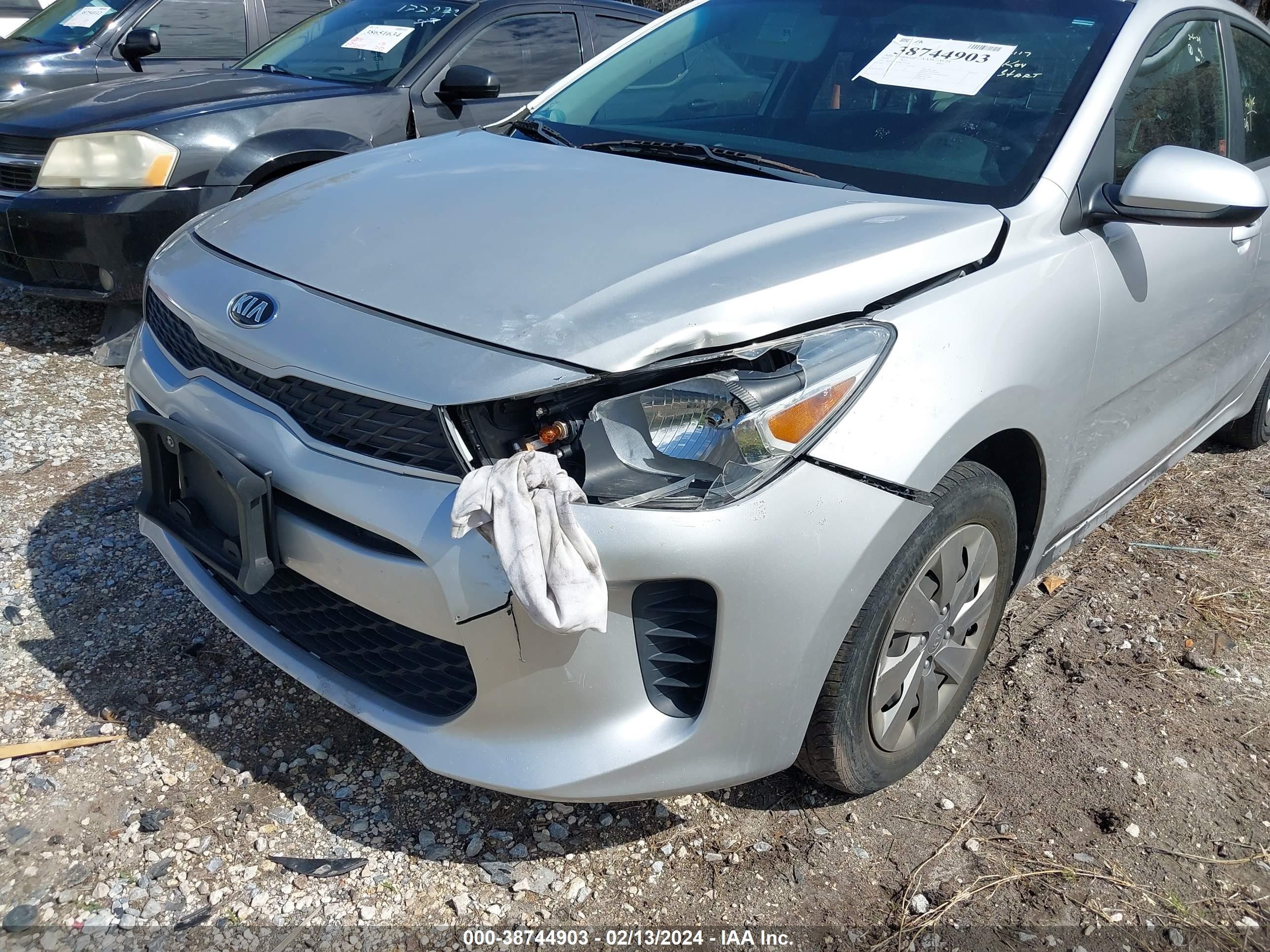 Photo 5 VIN: 3KPA24AB3KE227568 - KIA RIO 