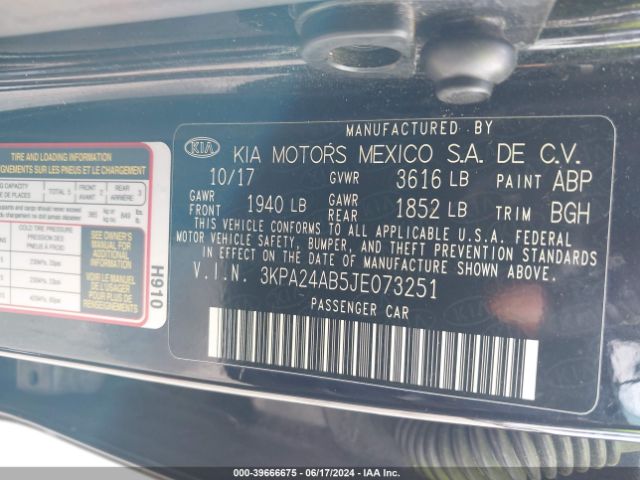 Photo 8 VIN: 3KPA24AB5JE073251 - KIA RIO 