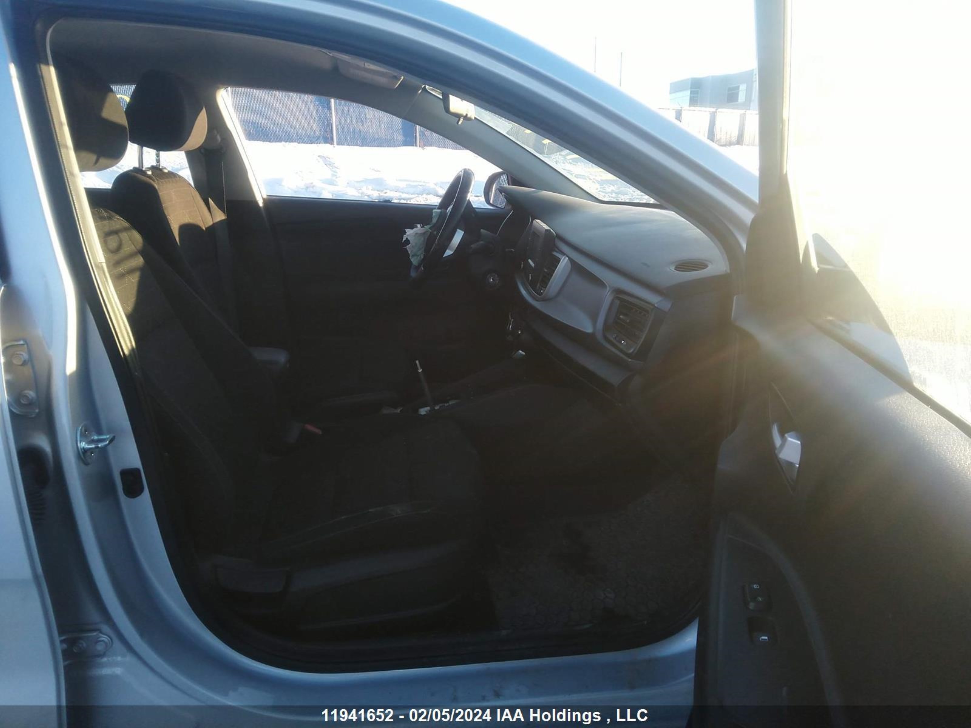 Photo 4 VIN: 3KPA24AB5JE128250 - KIA RIO 