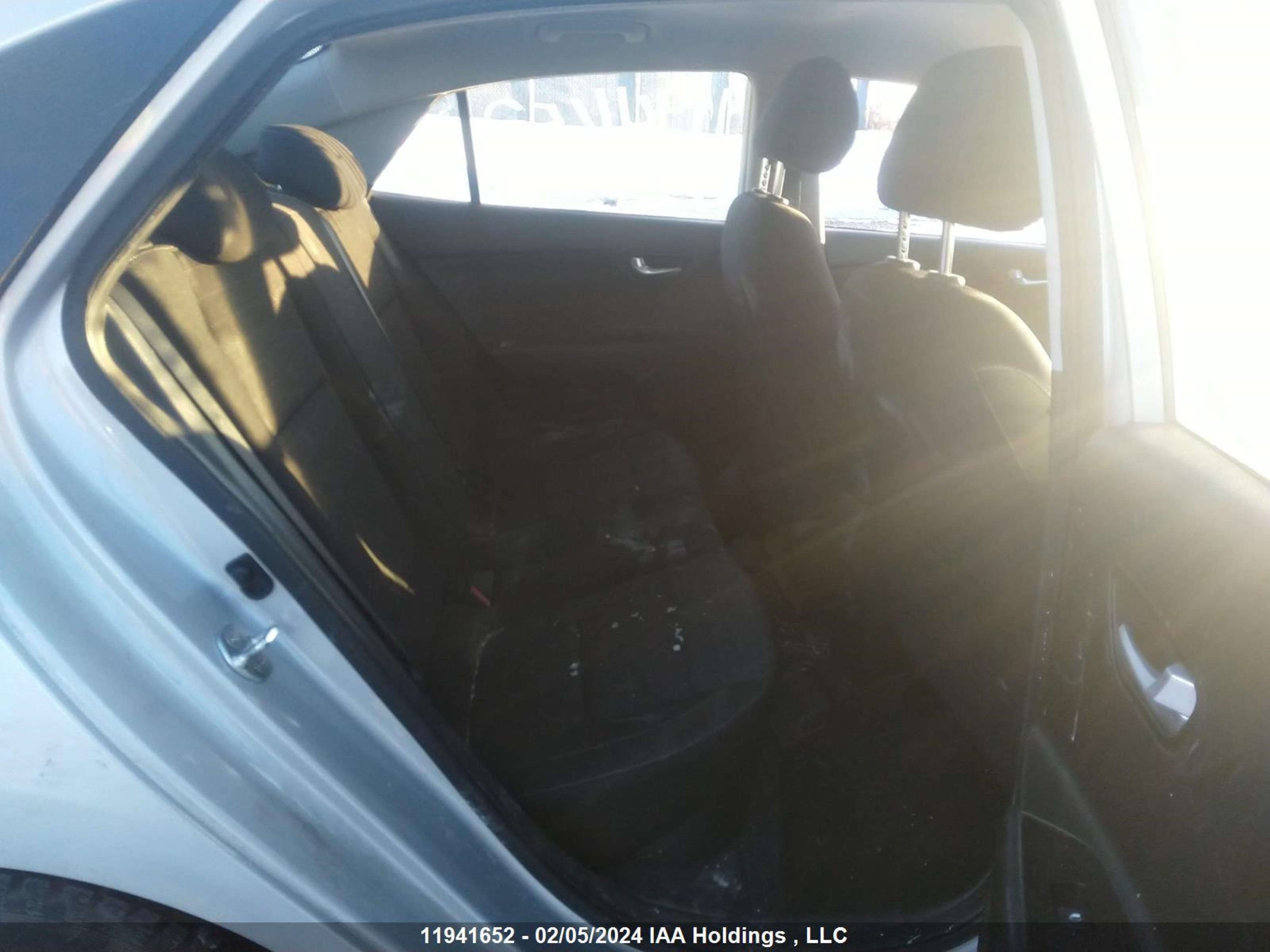 Photo 7 VIN: 3KPA24AB5JE128250 - KIA RIO 