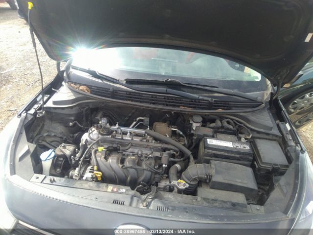 Photo 9 VIN: 3KPA24AB5JE145047 - KIA RIO 