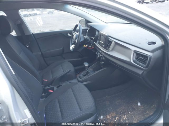 Photo 4 VIN: 3KPA24AB6JE065854 - KIA RIO 