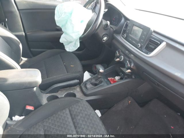 Photo 4 VIN: 3KPA24AB9JE050586 - KIA RIO 