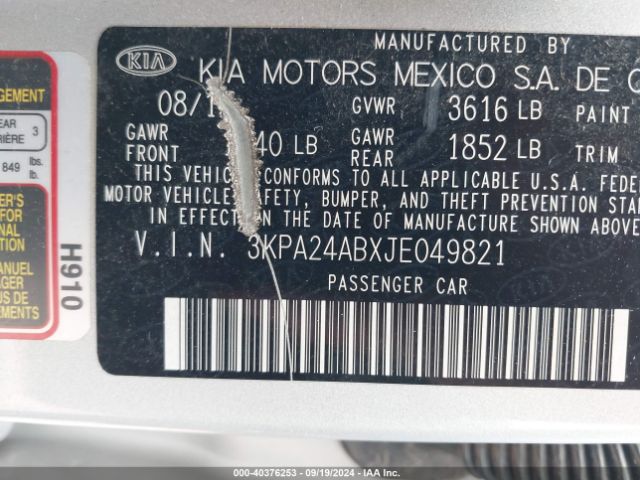 Photo 8 VIN: 3KPA24ABXJE049821 - KIA RIO 