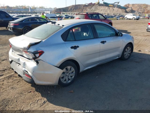 Photo 3 VIN: 3KPA24ABXJE057823 - KIA RIO 