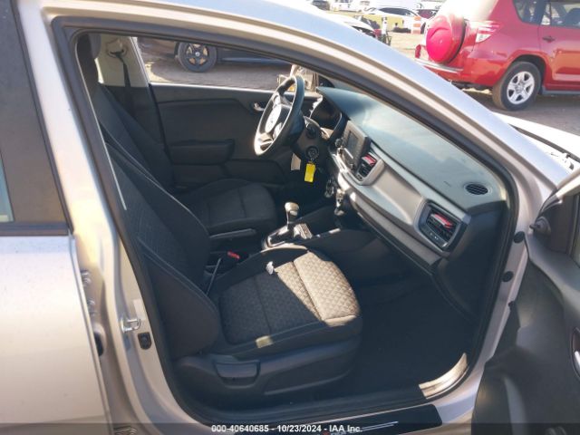 Photo 4 VIN: 3KPA24ABXJE057823 - KIA RIO 