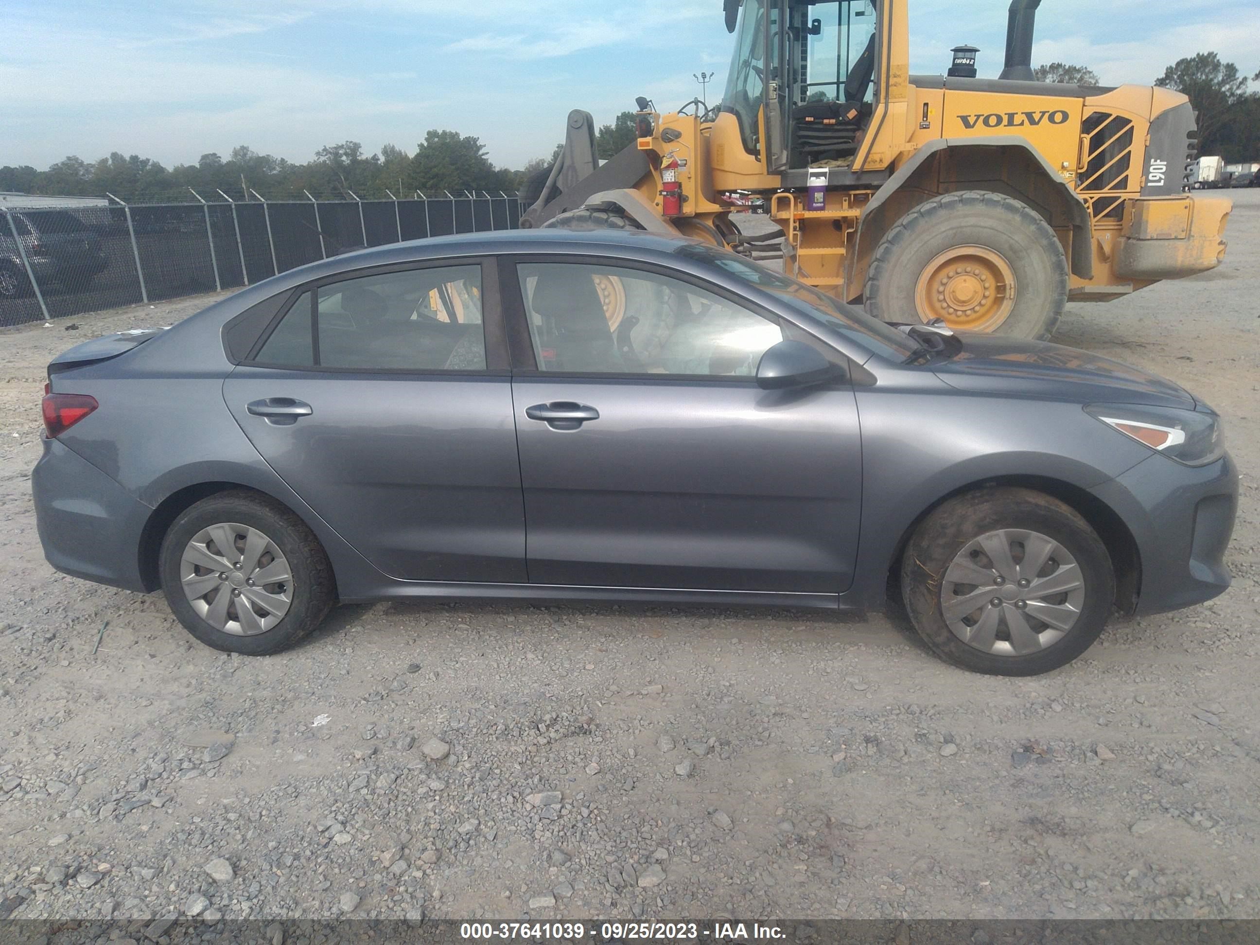 Photo 13 VIN: 3KPA24ABXKE170642 - KIA RIO 