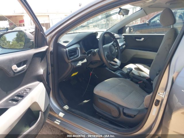 Photo 4 VIN: 3KPA24AD0NE461673 - KIA RIO 