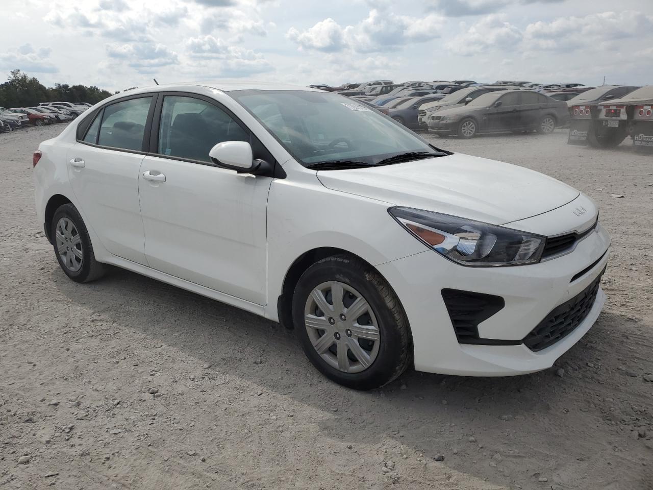 Photo 3 VIN: 3KPA24AD0PE555345 - KIA RIO 