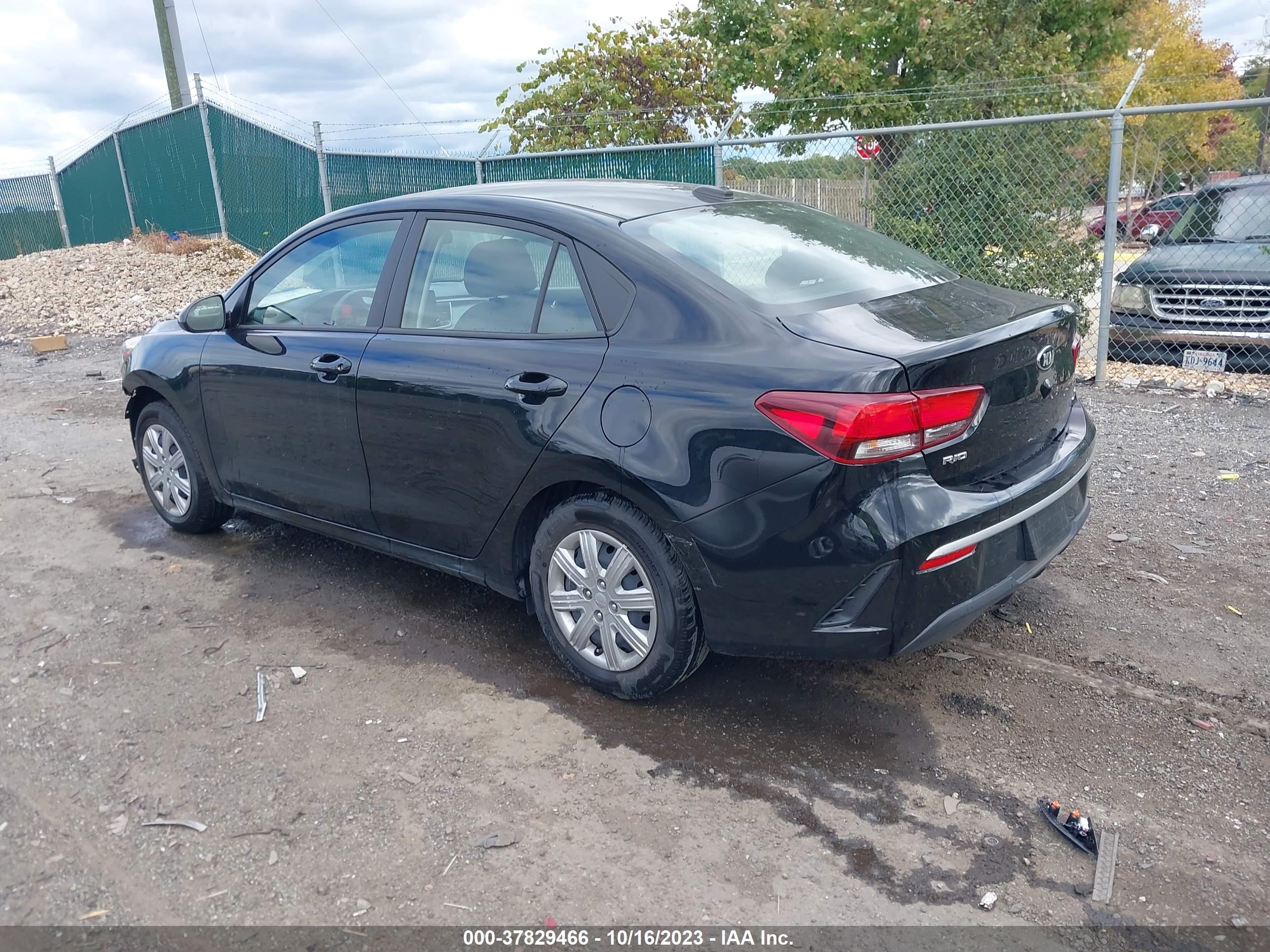 Photo 2 VIN: 3KPA24AD1ME377781 - KIA RIO 