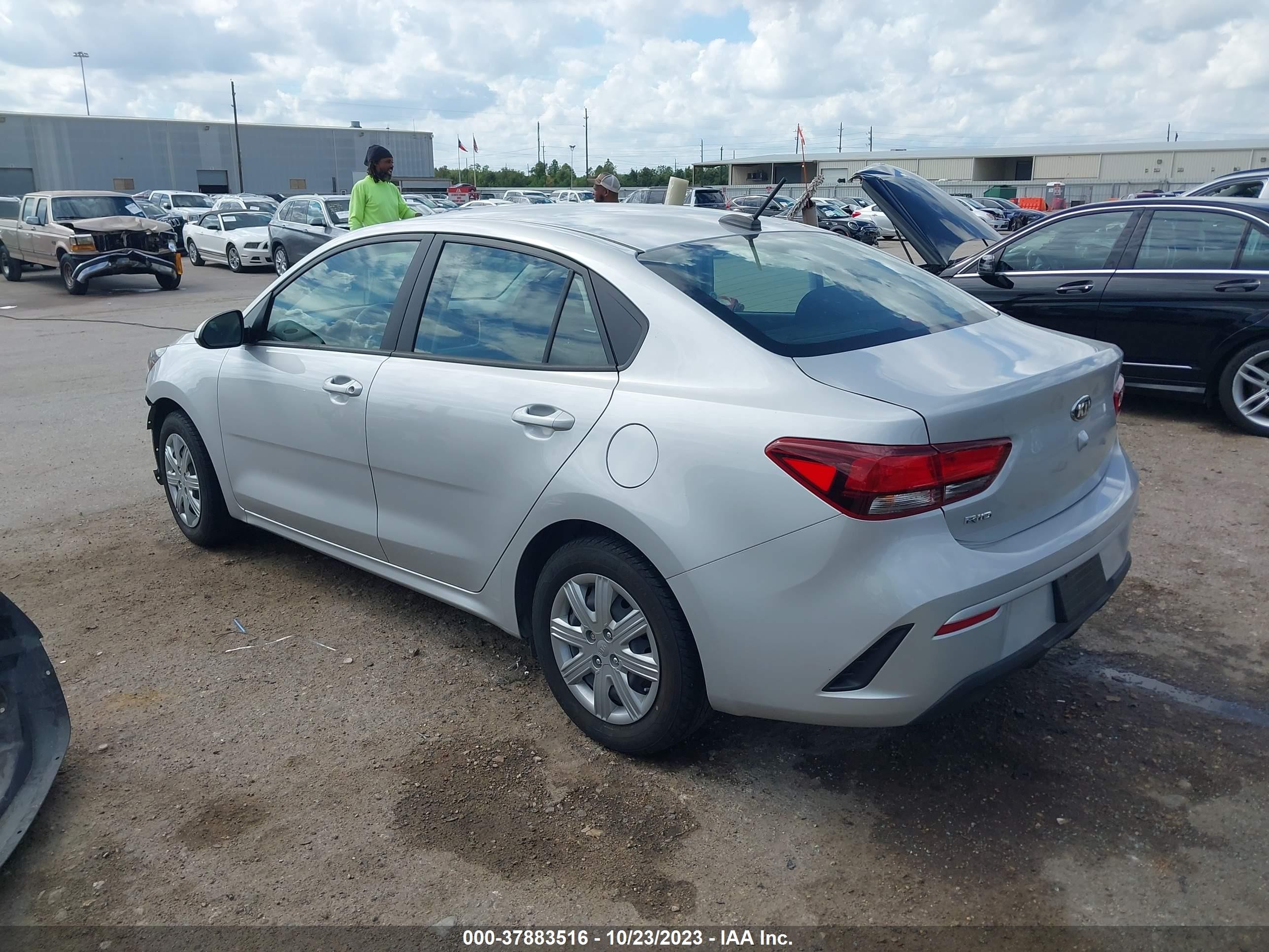 Photo 2 VIN: 3KPA24AD2ME382293 - KIA RIO 