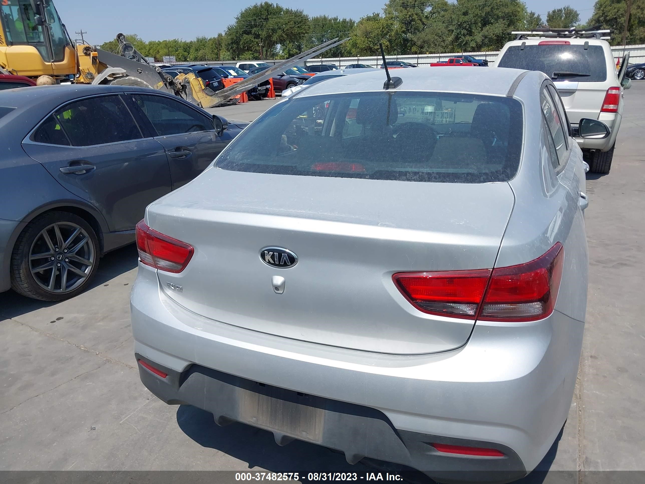 Photo 14 VIN: 3KPA24AD3LE312185 - KIA RIO 