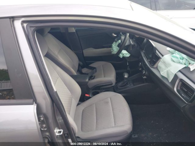 Photo 4 VIN: 3KPA24AD3NE481545 - KIA RIO 