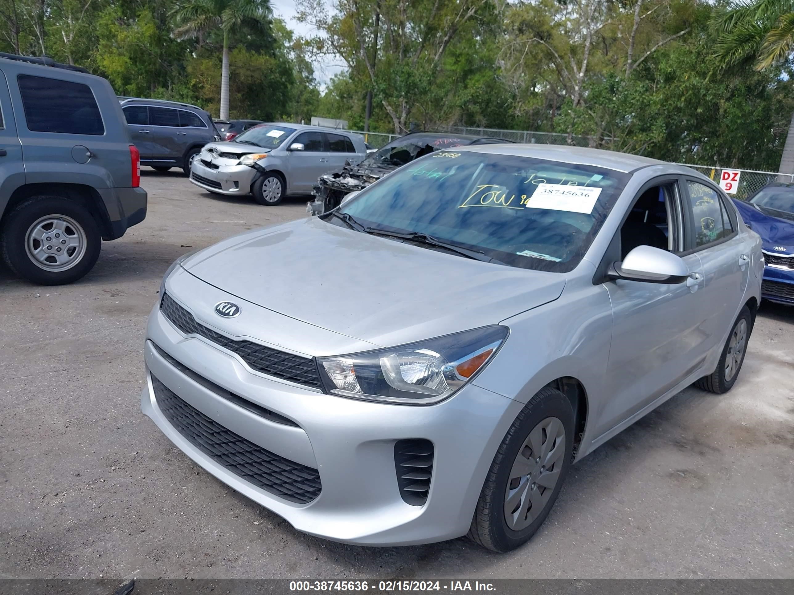 Photo 1 VIN: 3KPA24AD4LE256645 - KIA RIO 