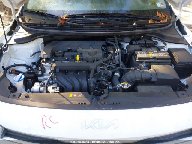 Photo 9 VIN: 3KPA24AD4NE496135 - KIA RIO 