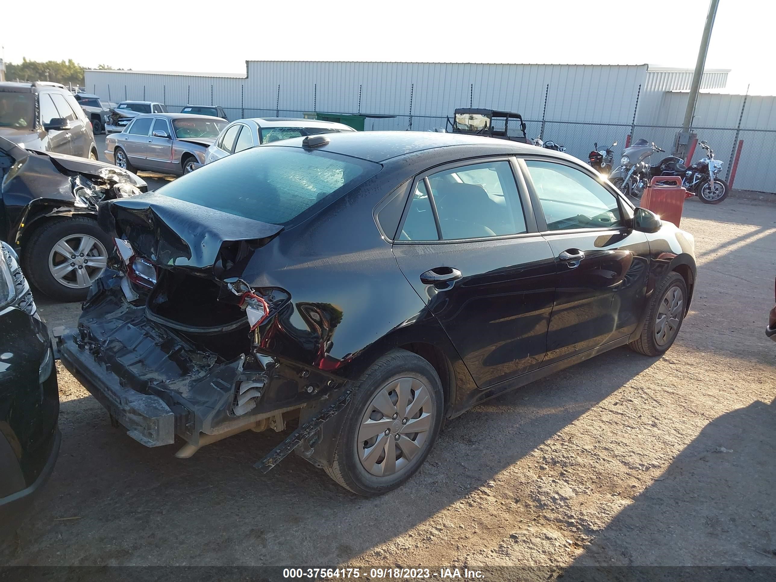 Photo 3 VIN: 3KPA24AD5LE334740 - KIA RIO 