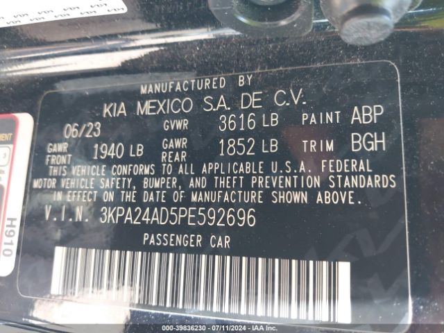 Photo 8 VIN: 3KPA24AD5PE592696 - KIA RIO 