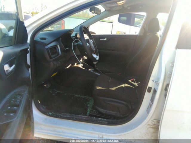 Photo 4 VIN: 3KPA24AD6NE463556 - KIA RIO 