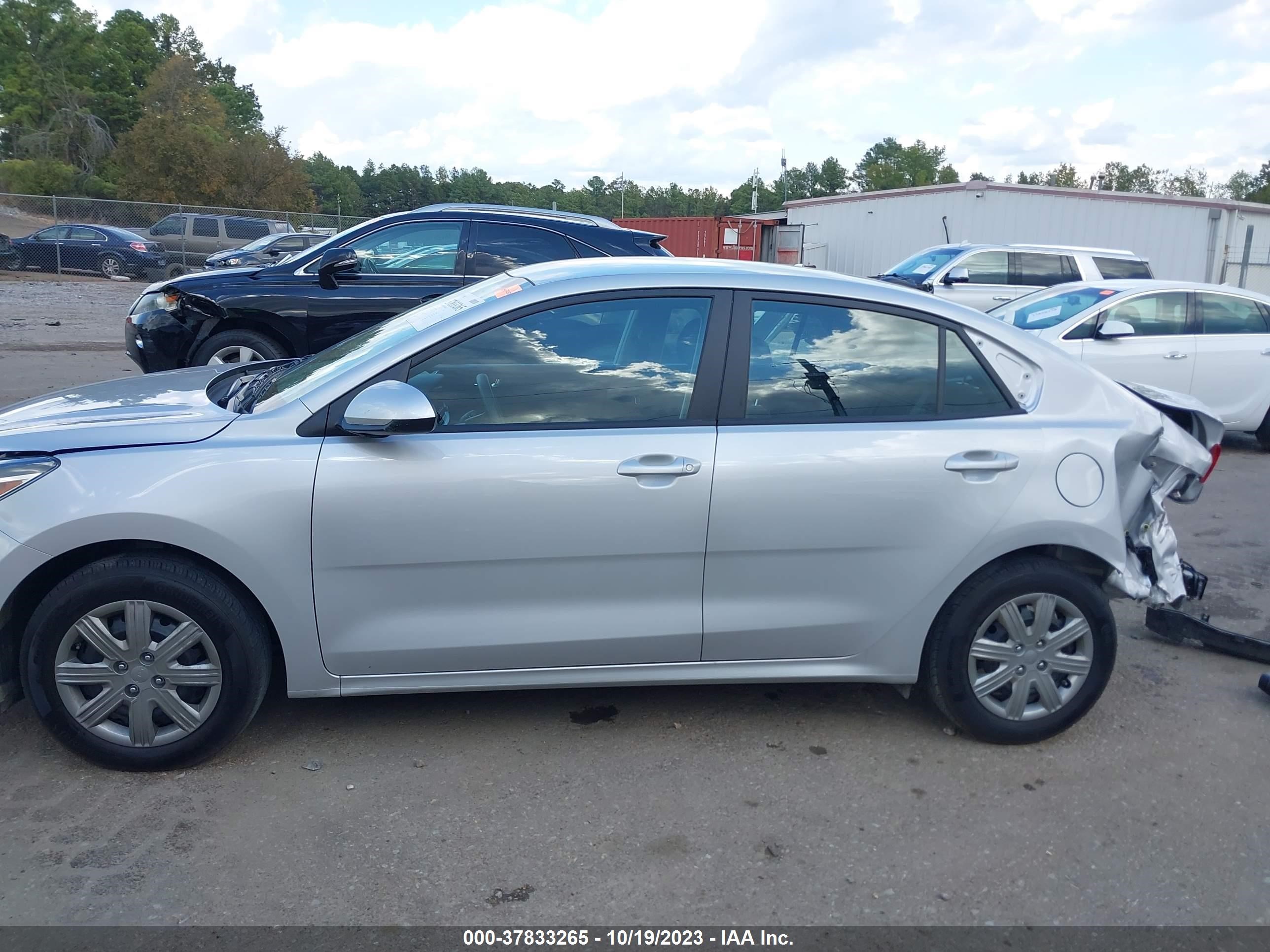 Photo 14 VIN: 3KPA24AD6PE578063 - KIA RIO 