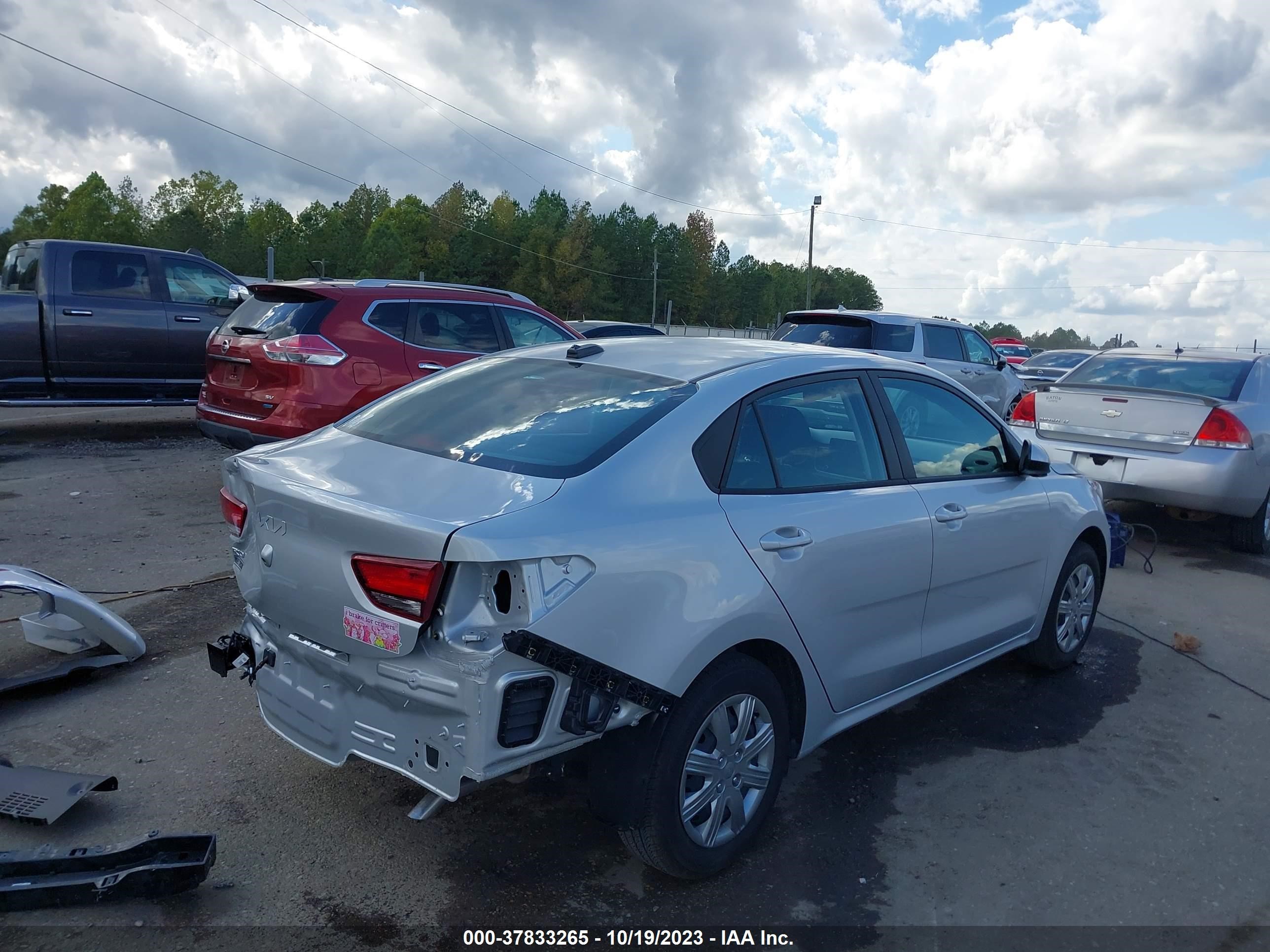 Photo 3 VIN: 3KPA24AD6PE578063 - KIA RIO 