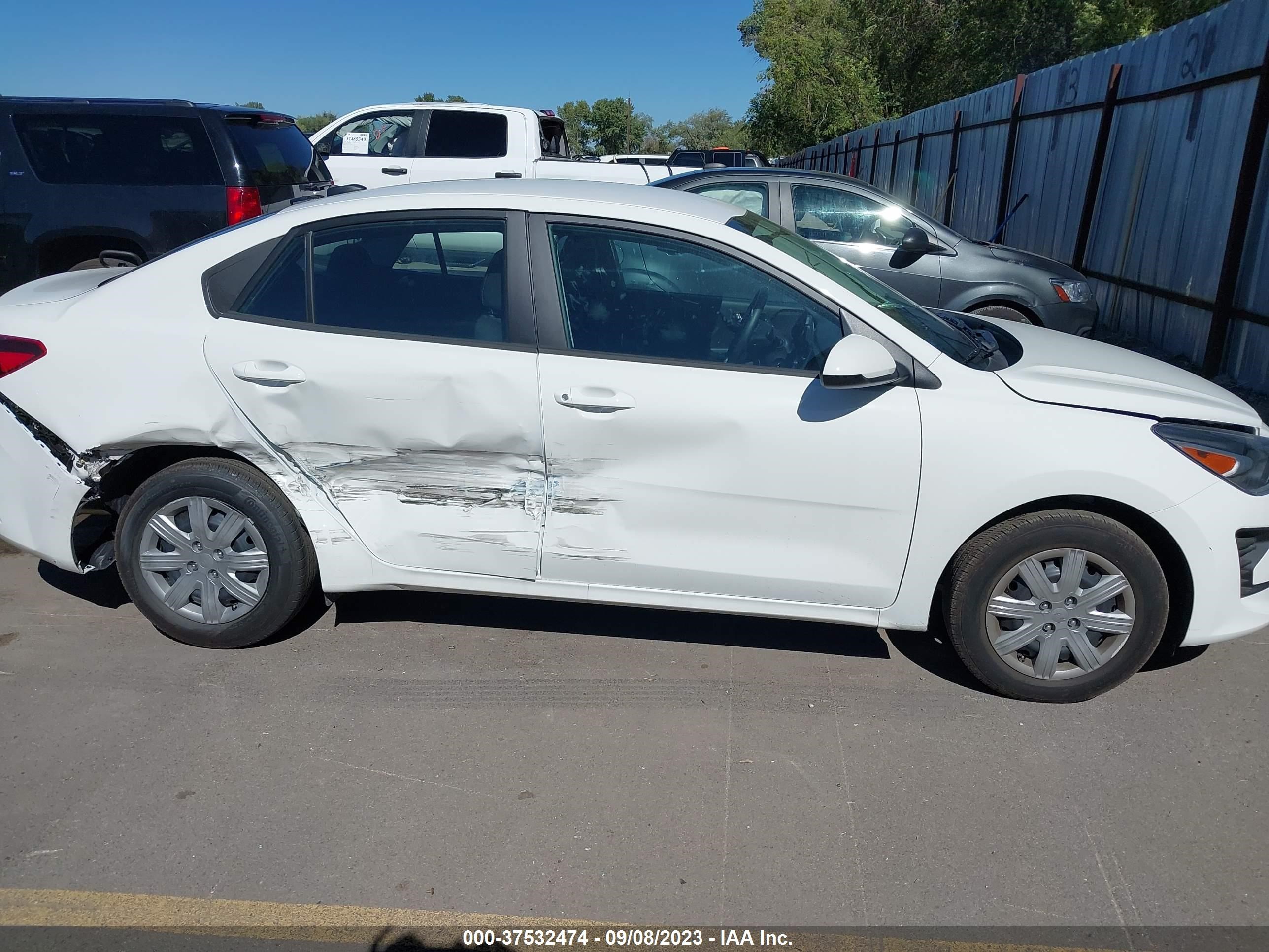 Photo 12 VIN: 3KPA24AD6PE590102 - KIA RIO 