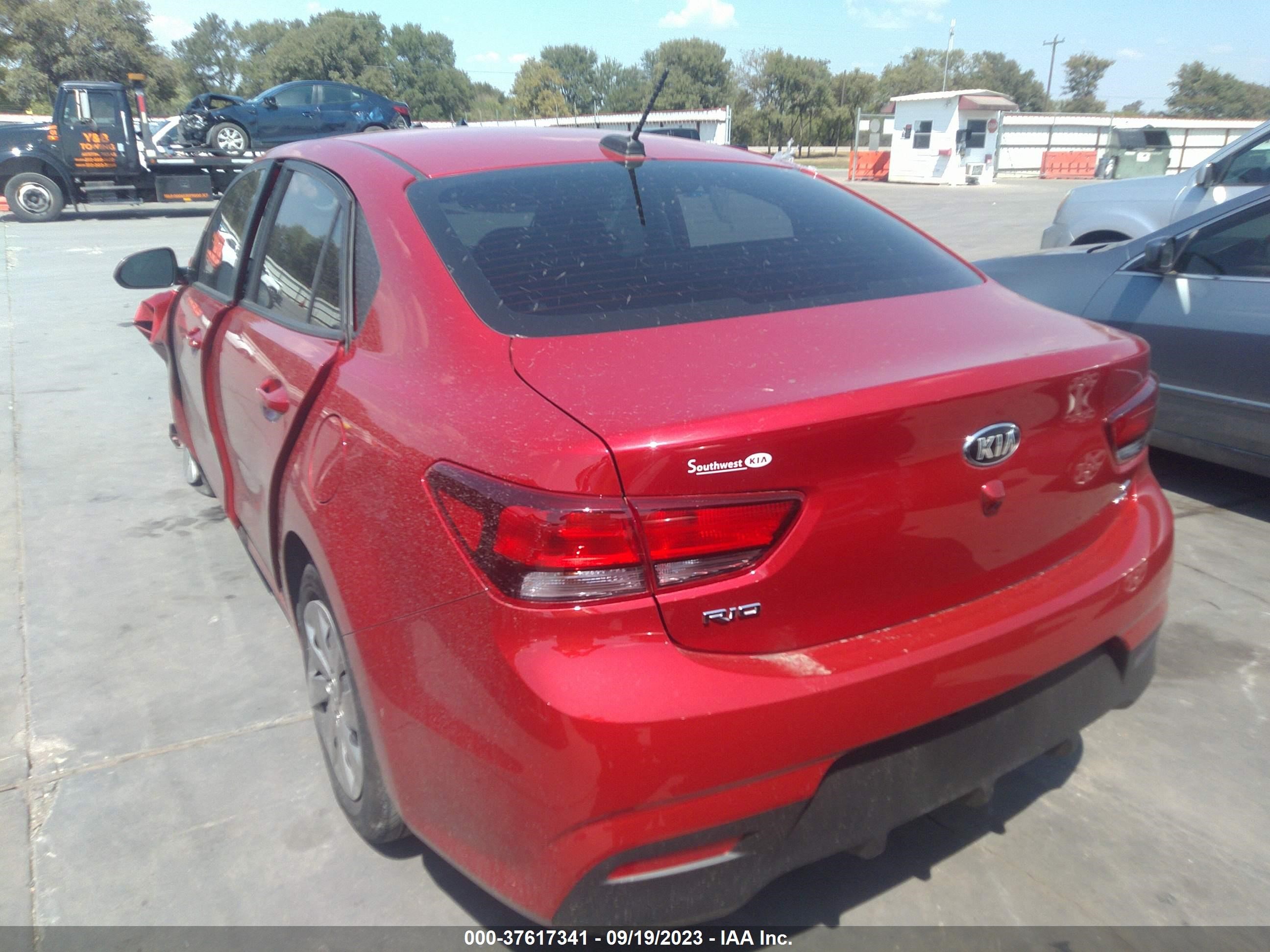 Photo 2 VIN: 3KPA24AD8LE361883 - KIA RIO 