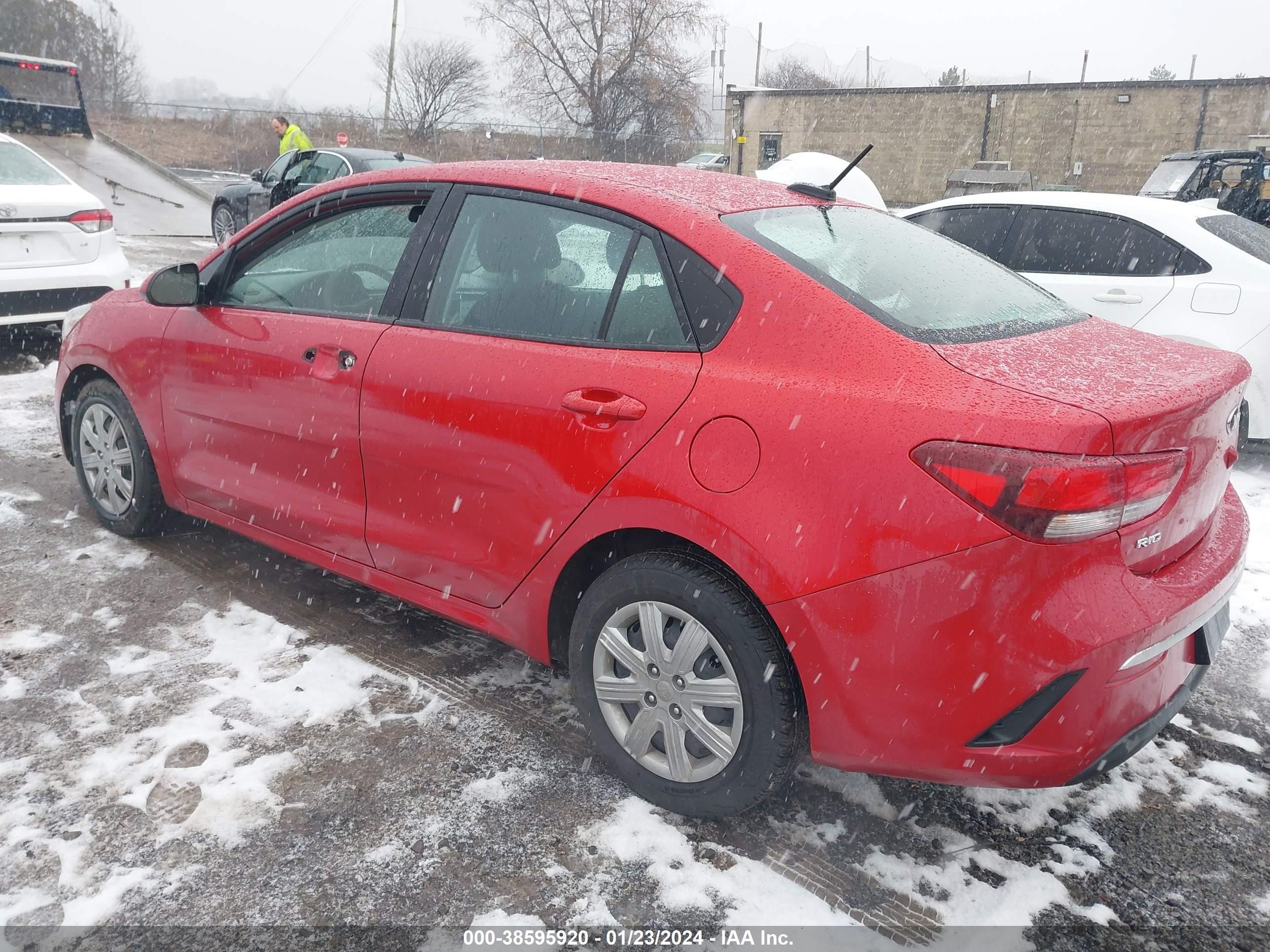 Photo 2 VIN: 3KPA24AD8ME364428 - KIA RIO 