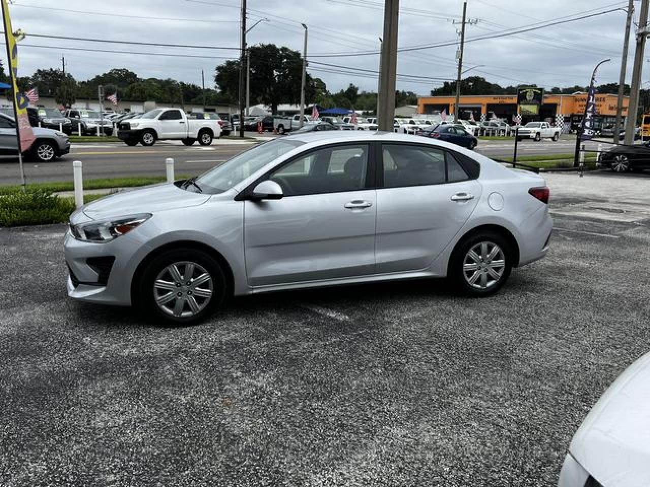 Photo 4 VIN: 3KPA24AD8ME367281 - KIA RIO 