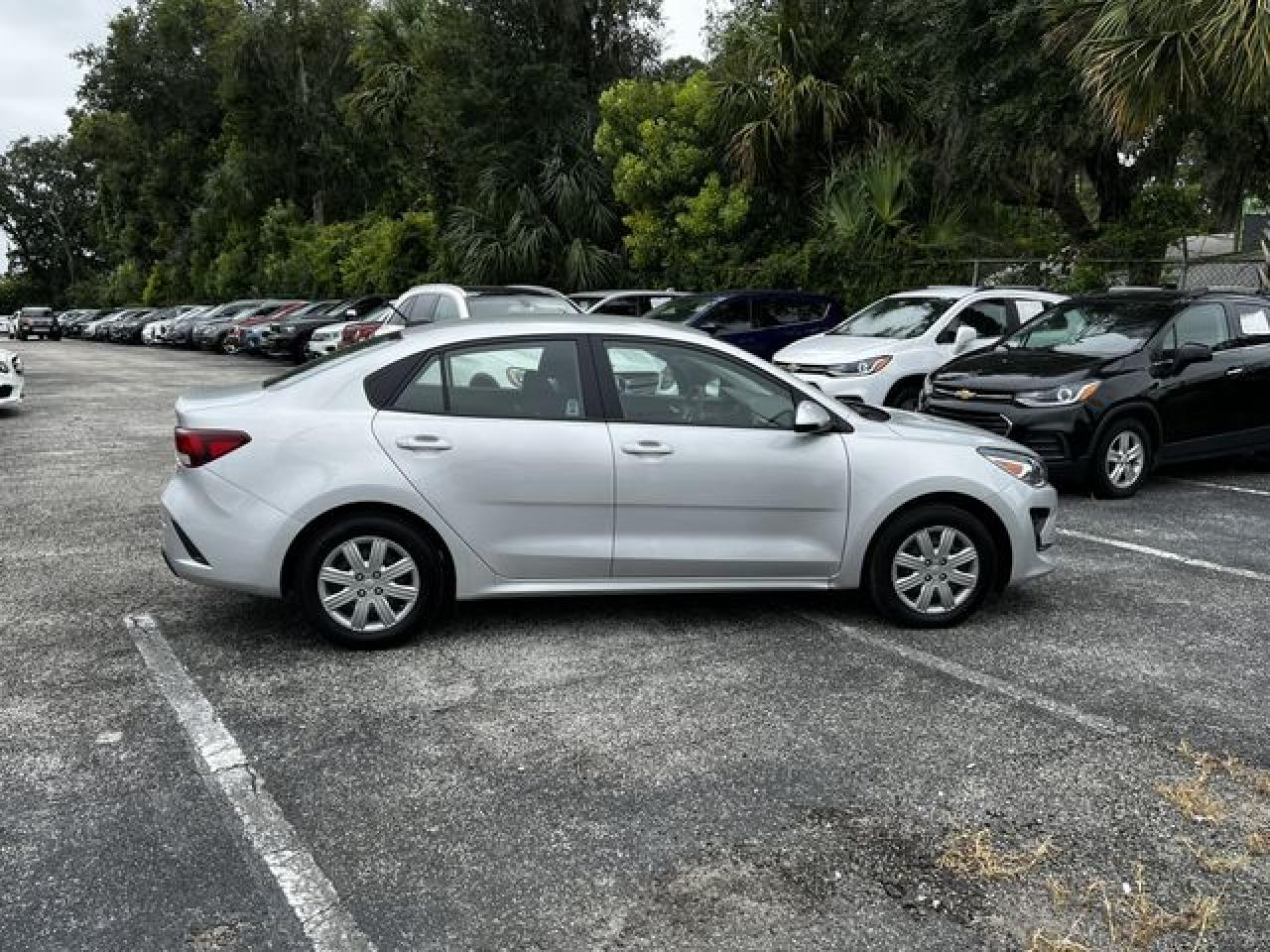 Photo 8 VIN: 3KPA24AD8ME367281 - KIA RIO 