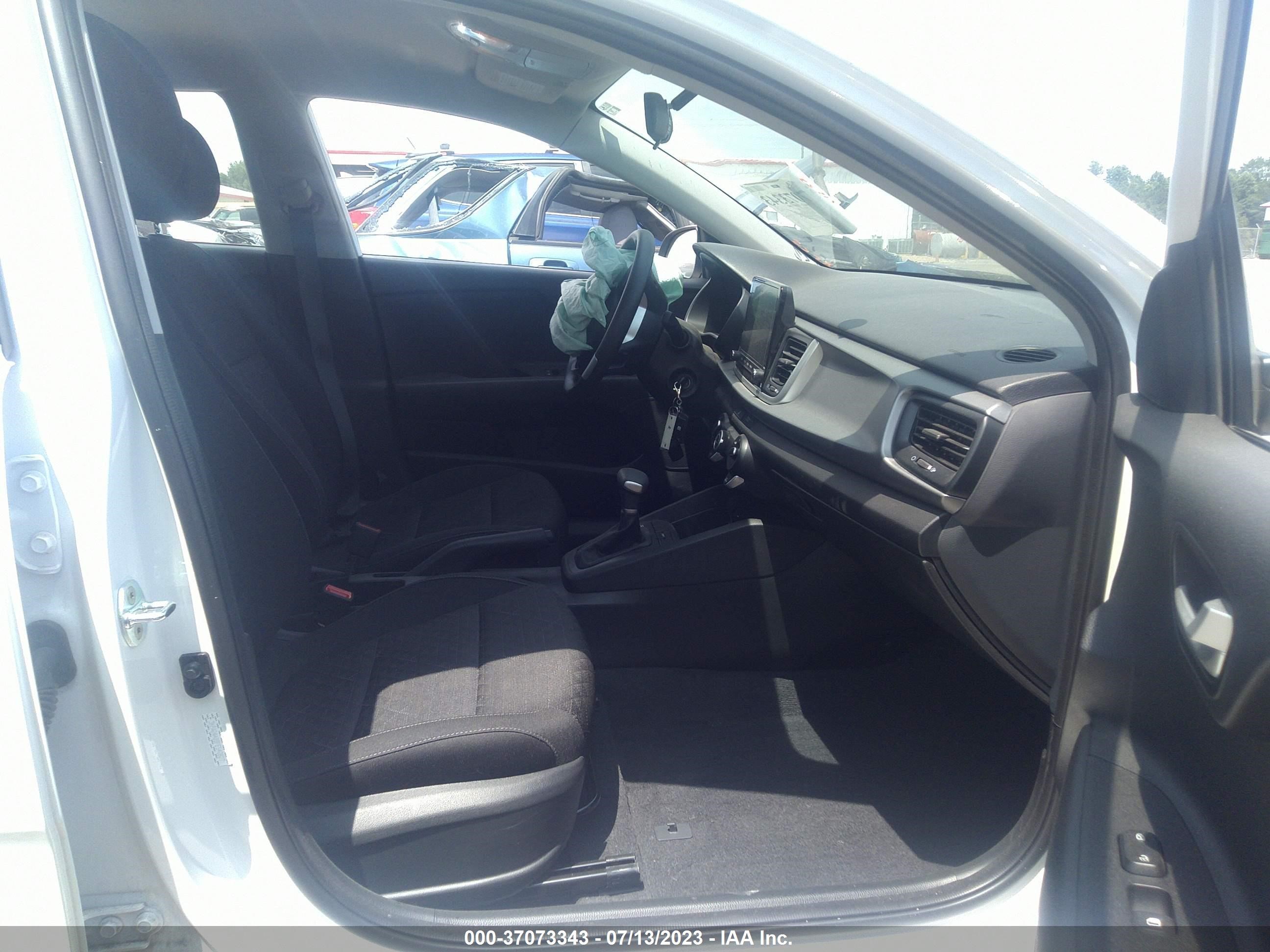 Photo 4 VIN: 3KPA24AD8PE542827 - KIA RIO 