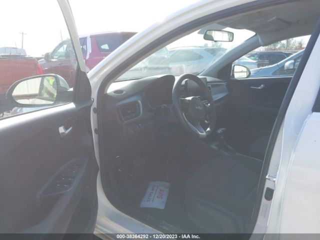 Photo 4 VIN: 3KPA24ADXNE450616 - KIA RIO 