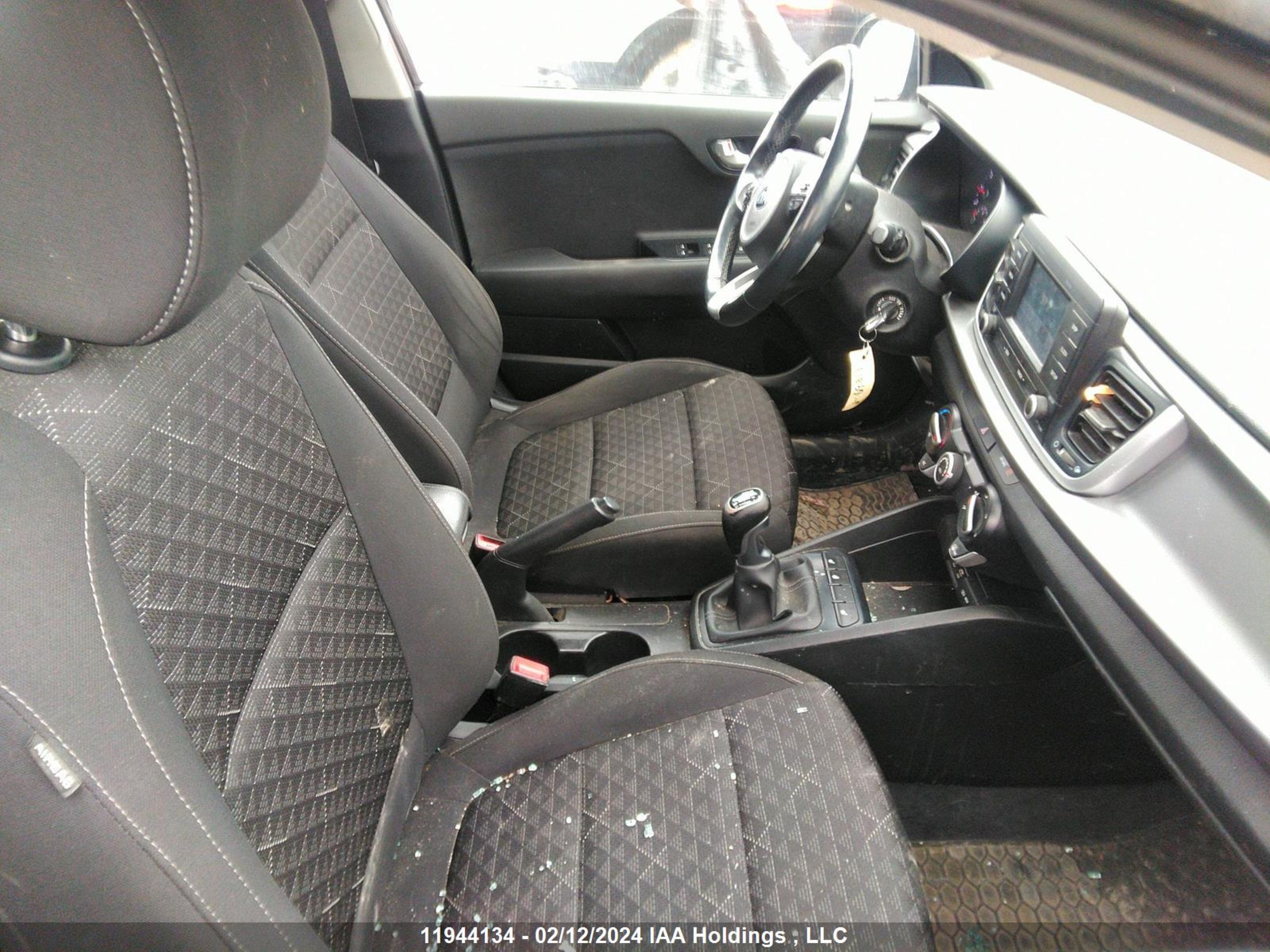 Photo 4 VIN: 3KPA25AB3JE150026 - KIA RIO 