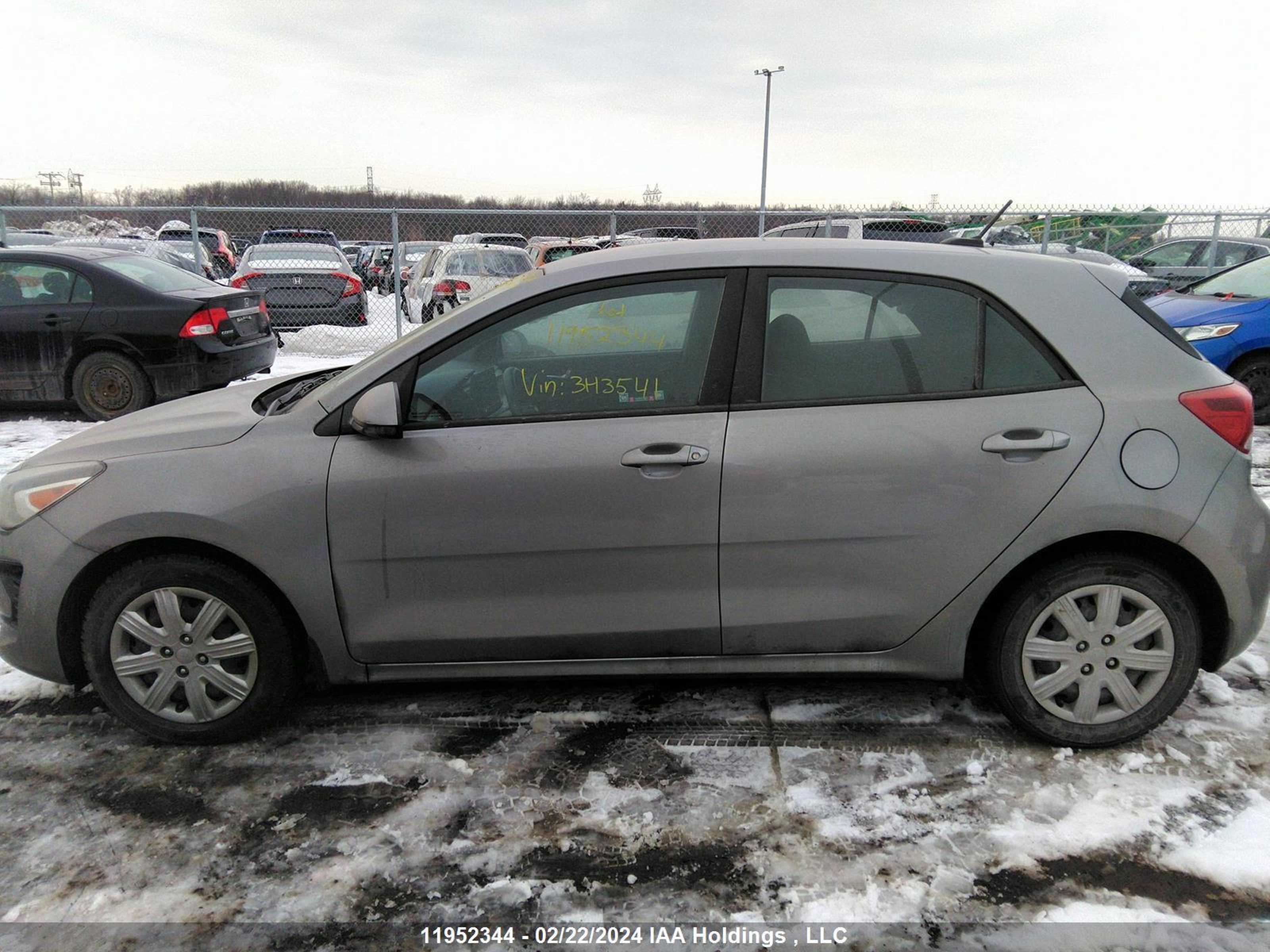 Photo 13 VIN: 3KPA25AD3ME383541 - KIA RIO 