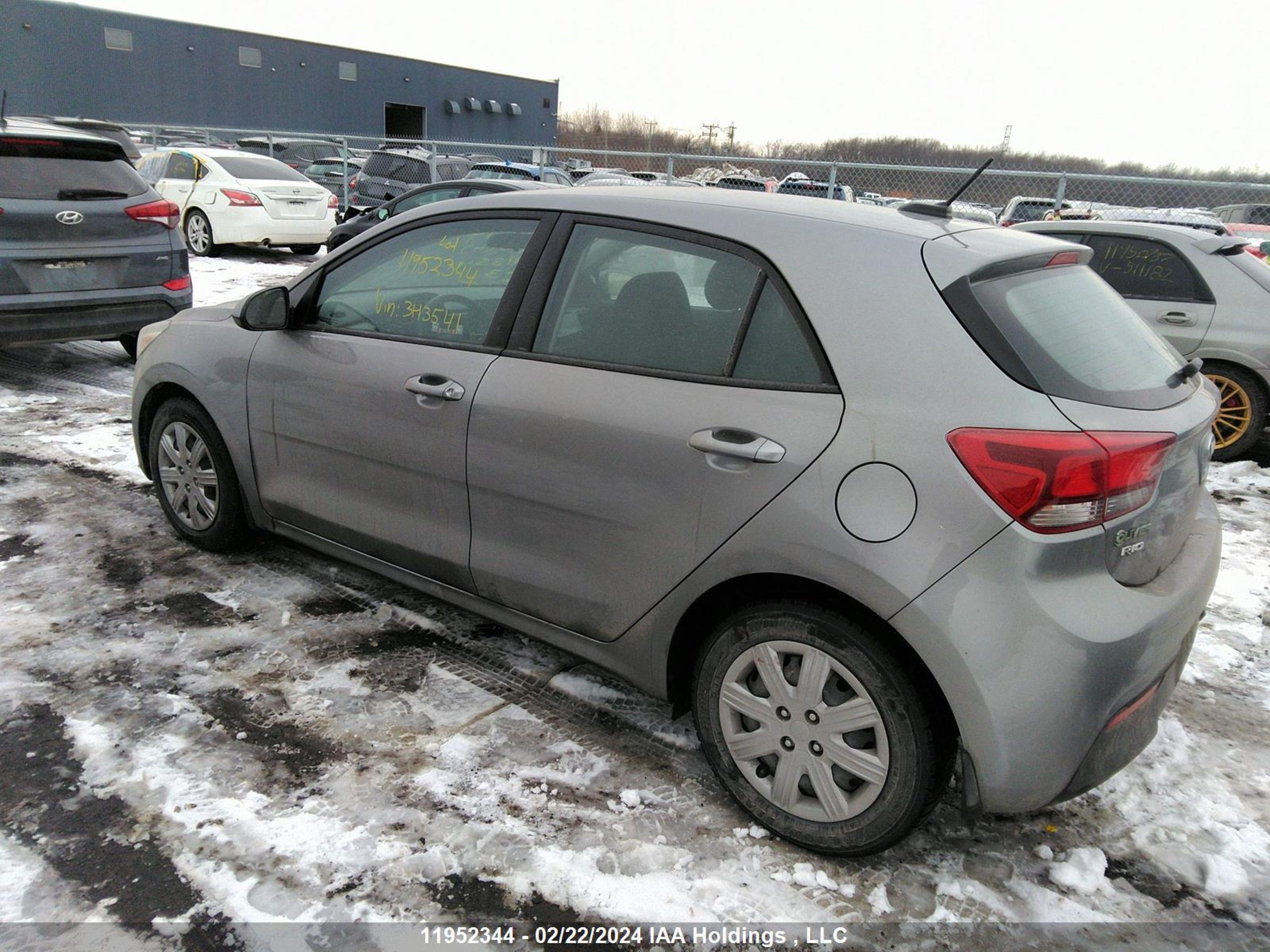 Photo 2 VIN: 3KPA25AD3ME383541 - KIA RIO 