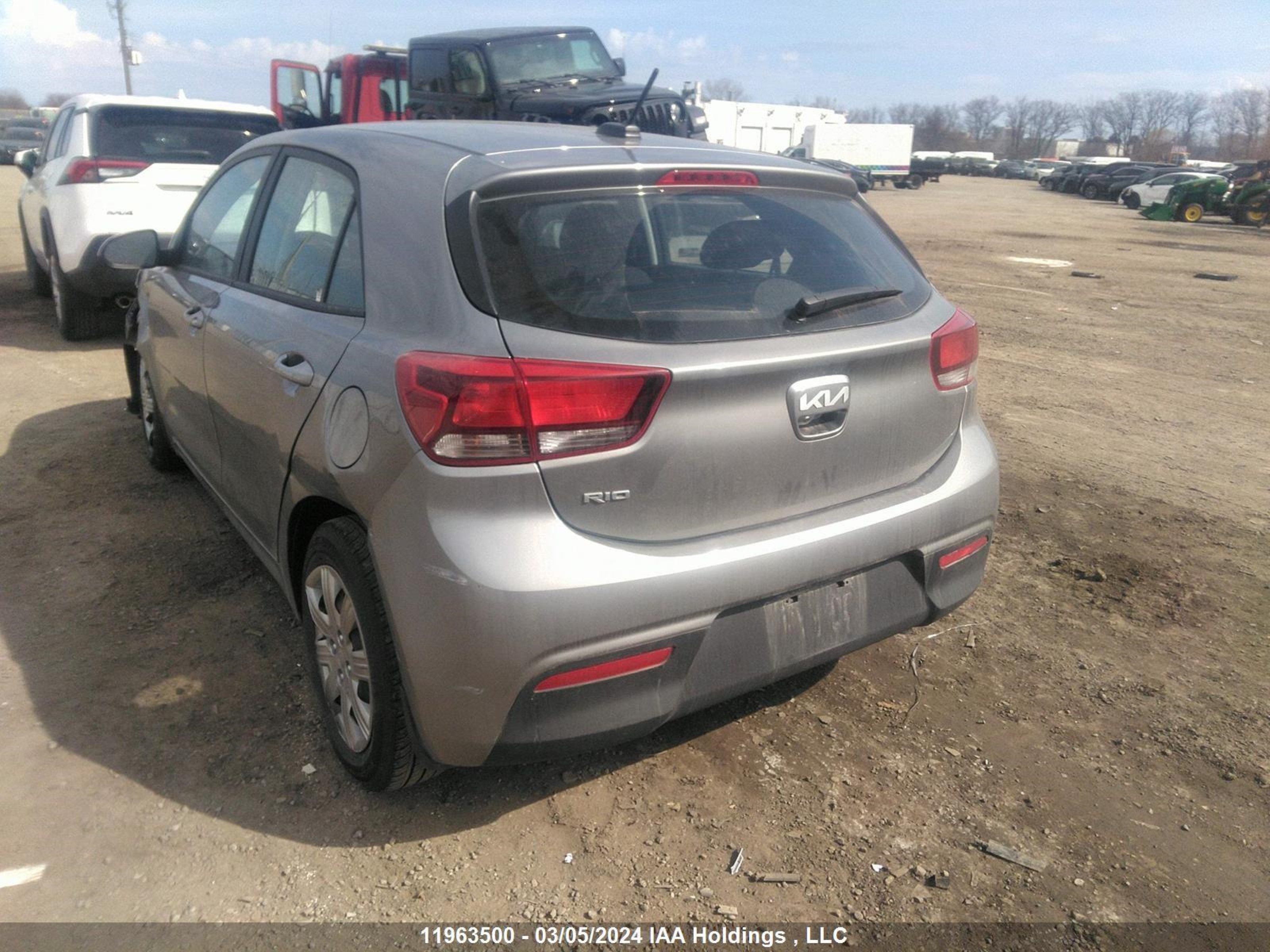 Photo 2 VIN: 3KPA25AD3NE488310 - KIA RIO 