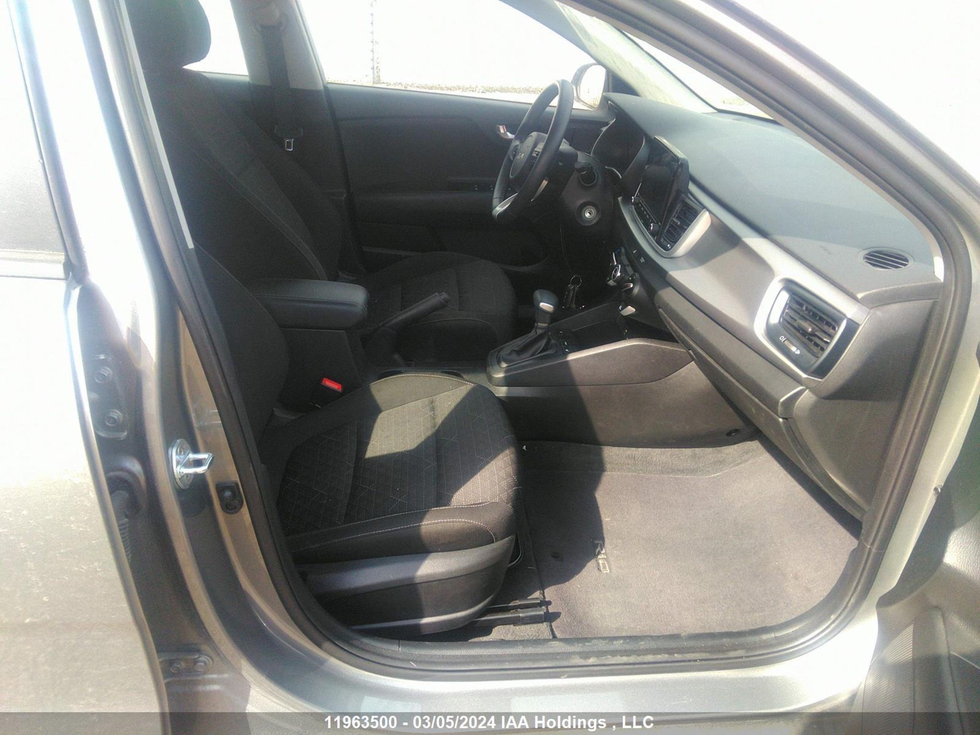 Photo 4 VIN: 3KPA25AD3NE488310 - KIA RIO 