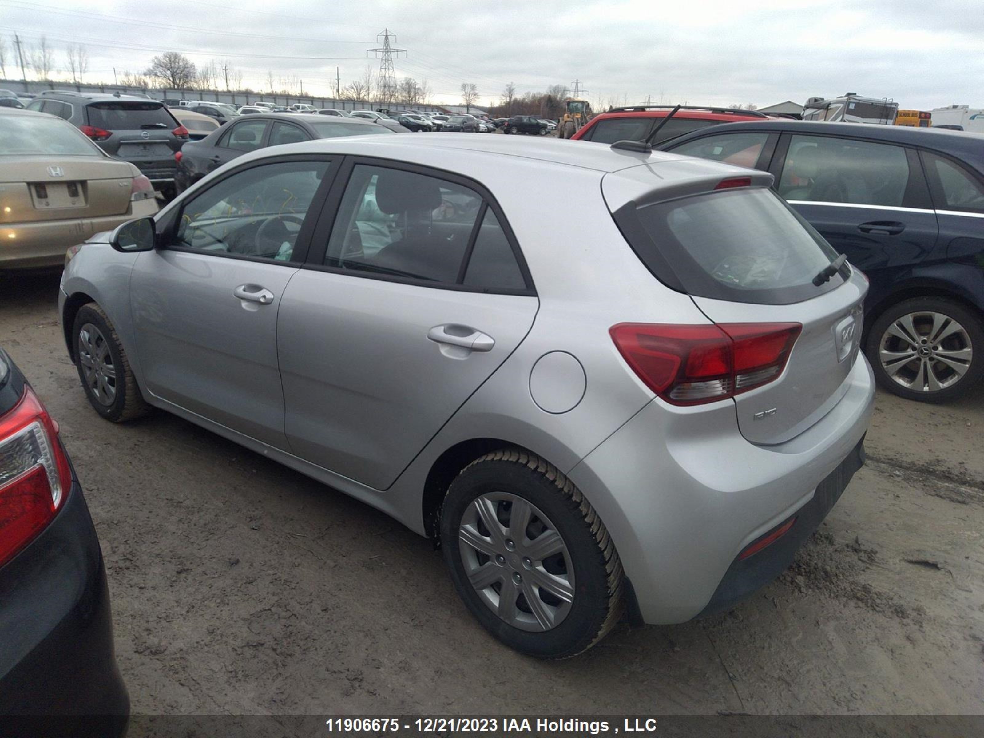 Photo 2 VIN: 3KPA25AD7NE496684 - KIA RIO 