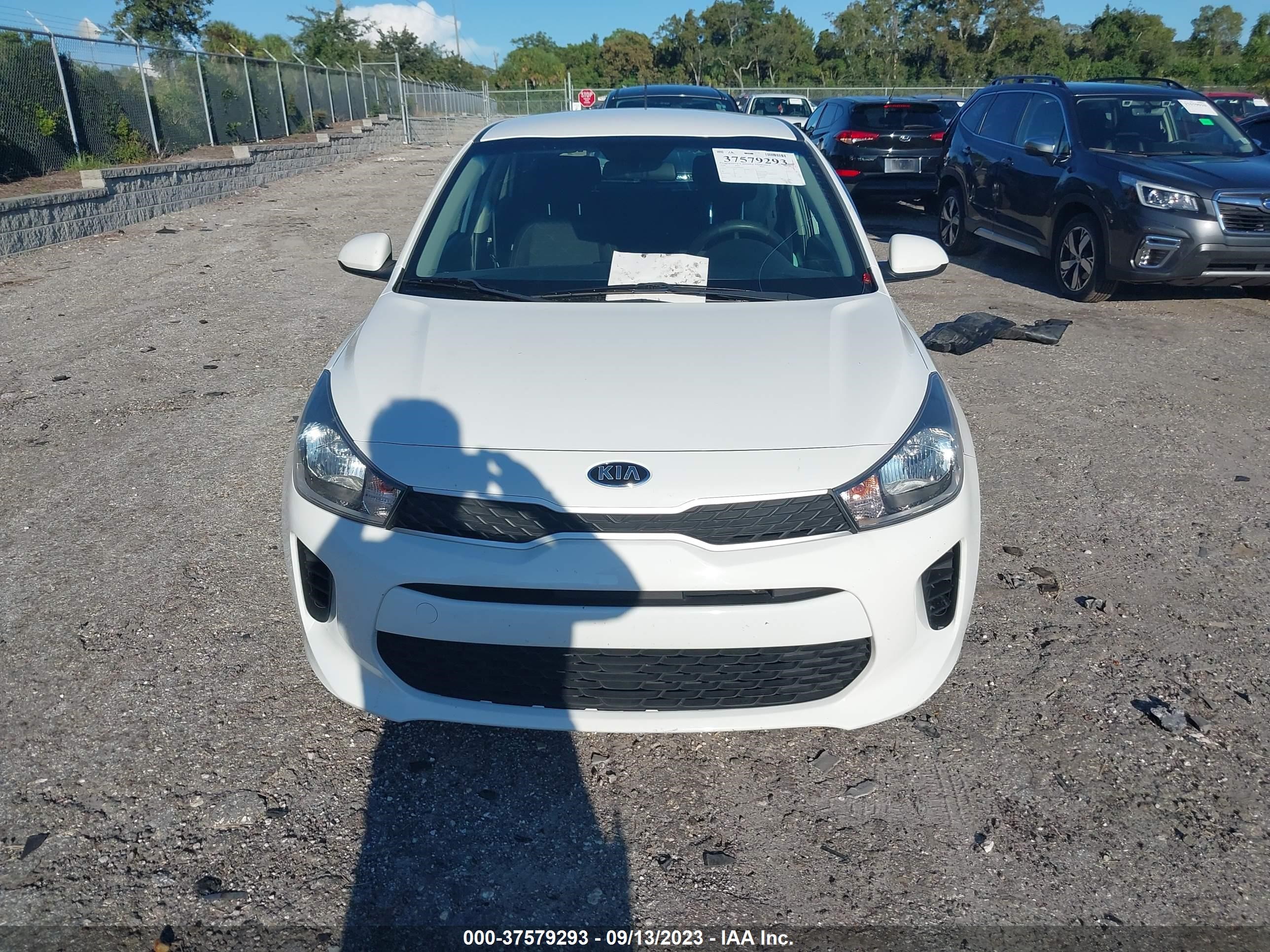 Photo 11 VIN: 3KPA25AD9LE306204 - KIA RIO 