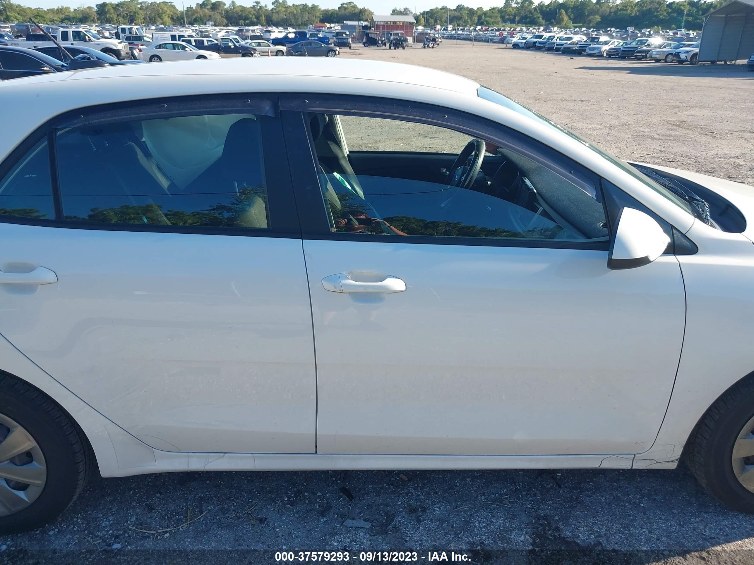 Photo 12 VIN: 3KPA25AD9LE306204 - KIA RIO 