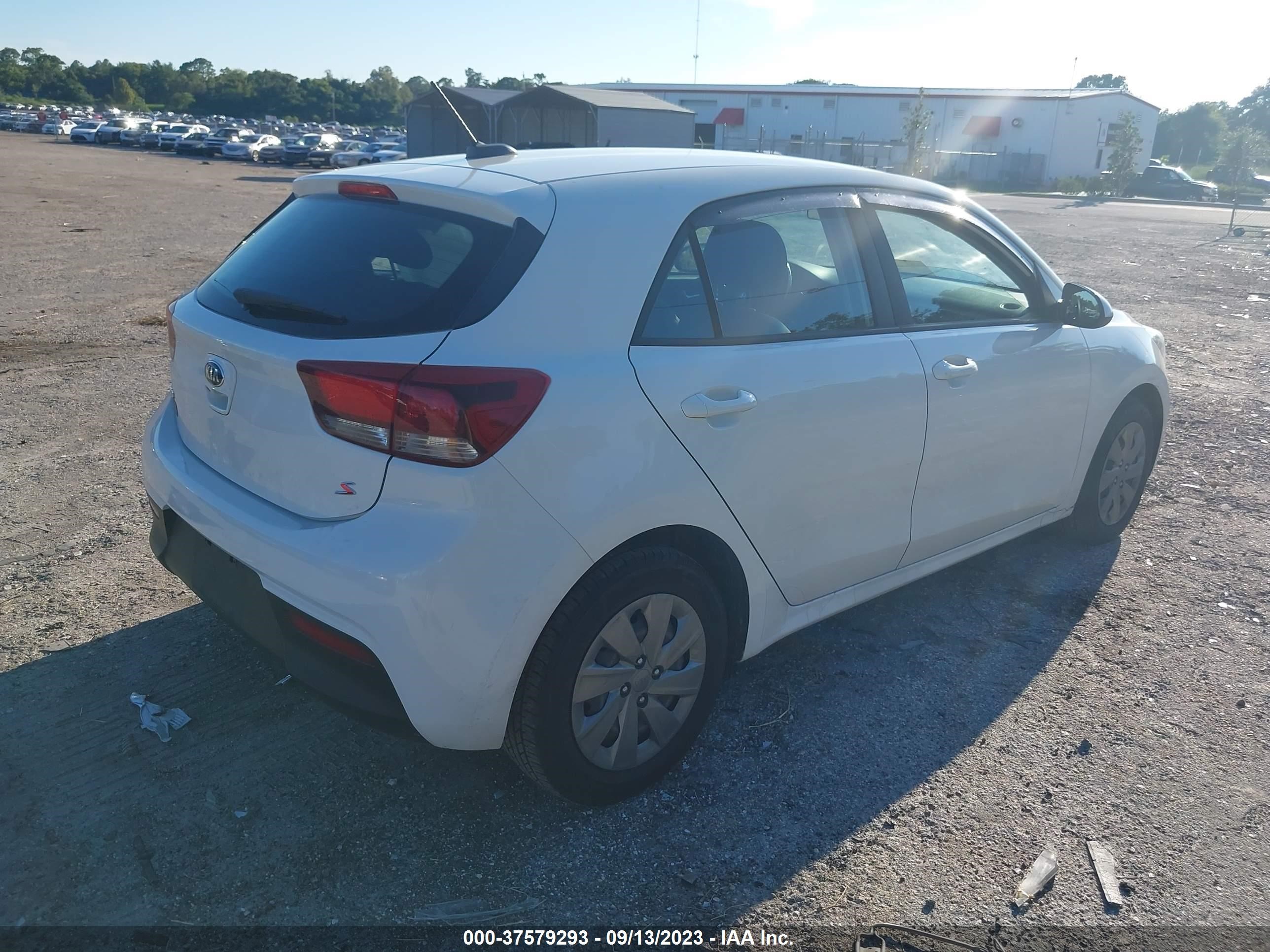 Photo 3 VIN: 3KPA25AD9LE306204 - KIA RIO 