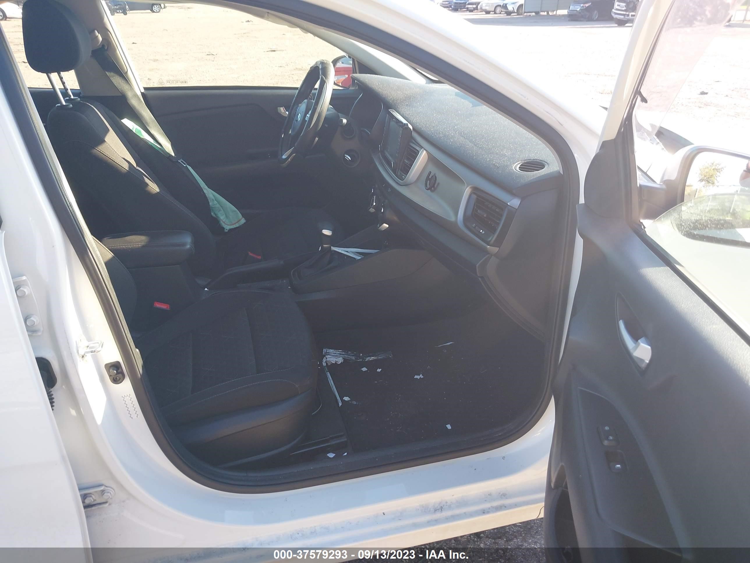 Photo 4 VIN: 3KPA25AD9LE306204 - KIA RIO 