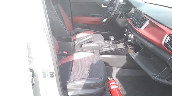 Photo 20 VIN: 3KPA351C0KF136883 - KIA RIO 