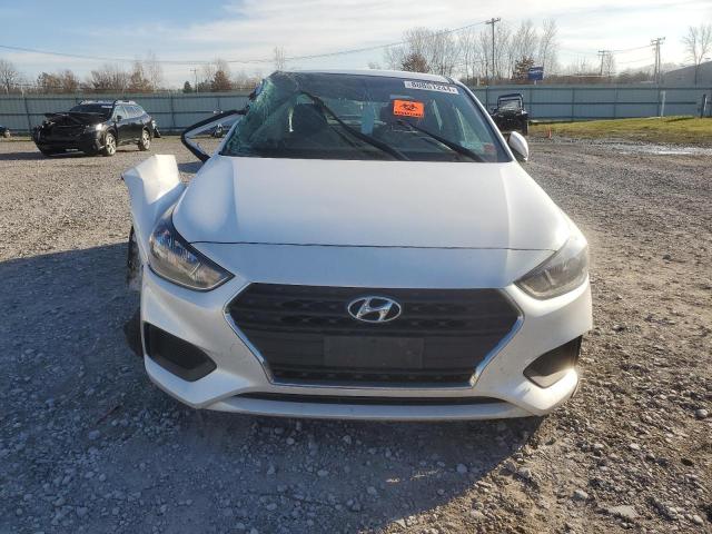 Photo 4 VIN: 3KPC24A30JE004730 - HYUNDAI ACCENT 