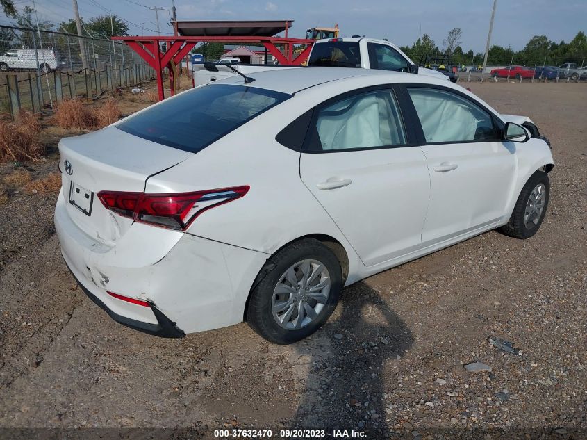 Photo 3 VIN: 3KPC24A30JE020152 - HYUNDAI ACCENT 